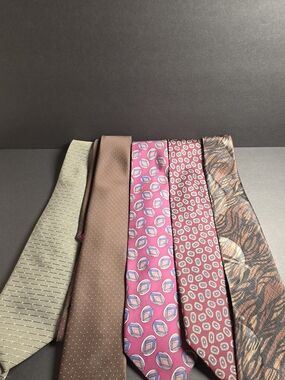 Mixed Color Men's Tie Collection — Assorted Patterned Neckties